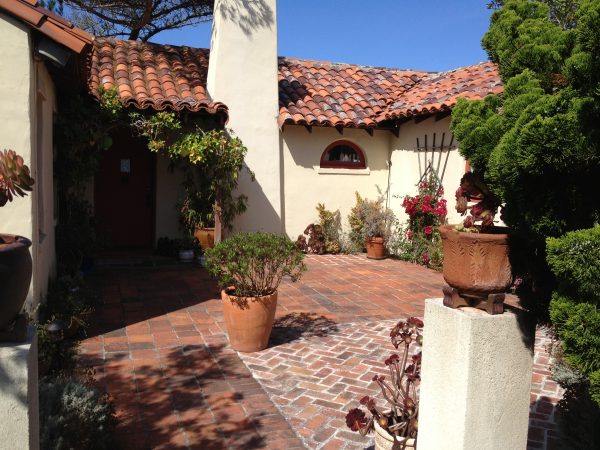 Spanish style courtyard